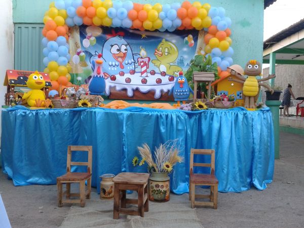 GALINHA PINTADINHA
